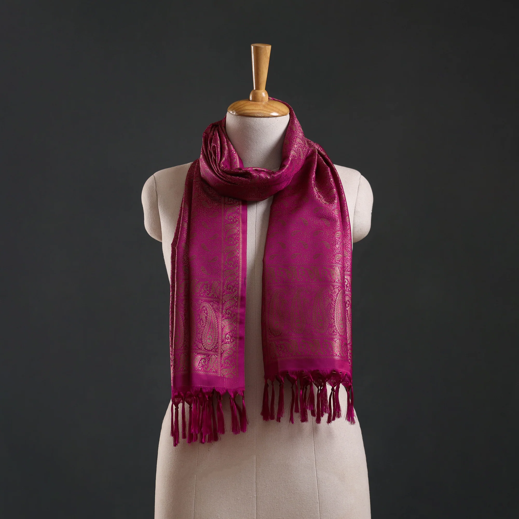 New Arrivals Stoles